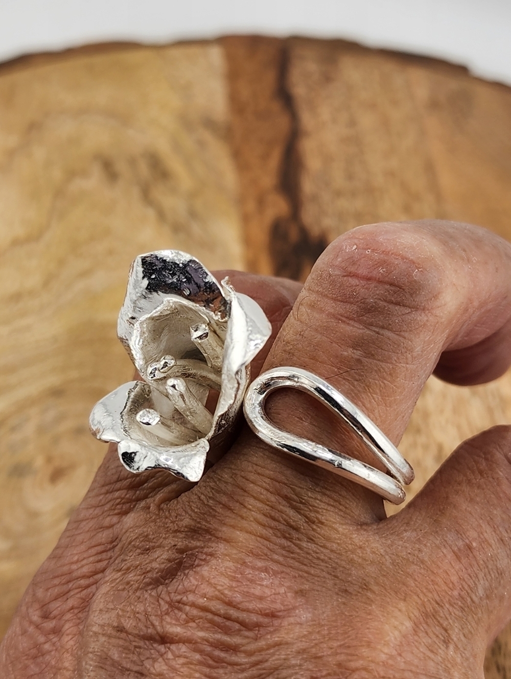 FLOWER RING HANDMADE IN RECYCLED STERLING SILVER SIZE 9
